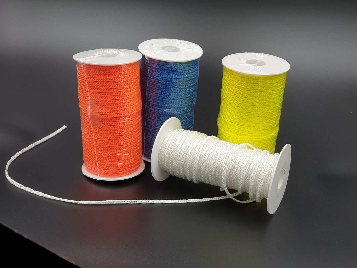 U-cord rolls in several colours